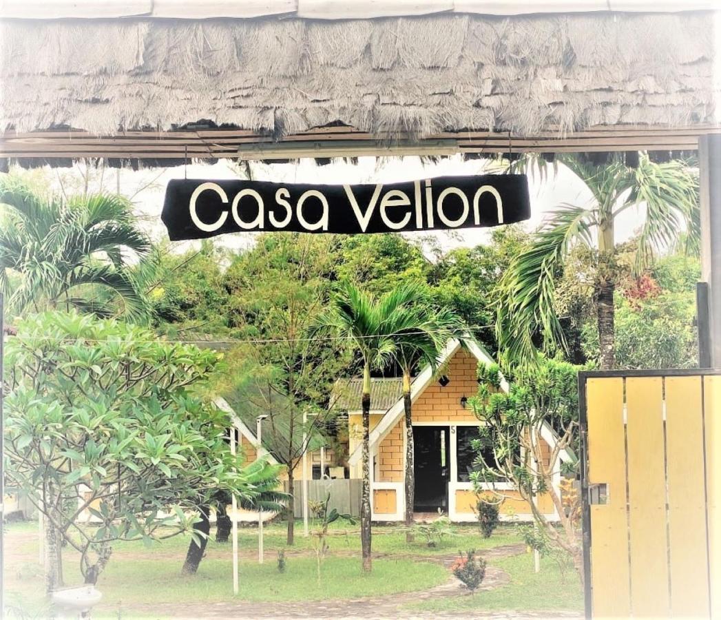 Casavelion Hotel Ilhas Karimunjava Exterior foto